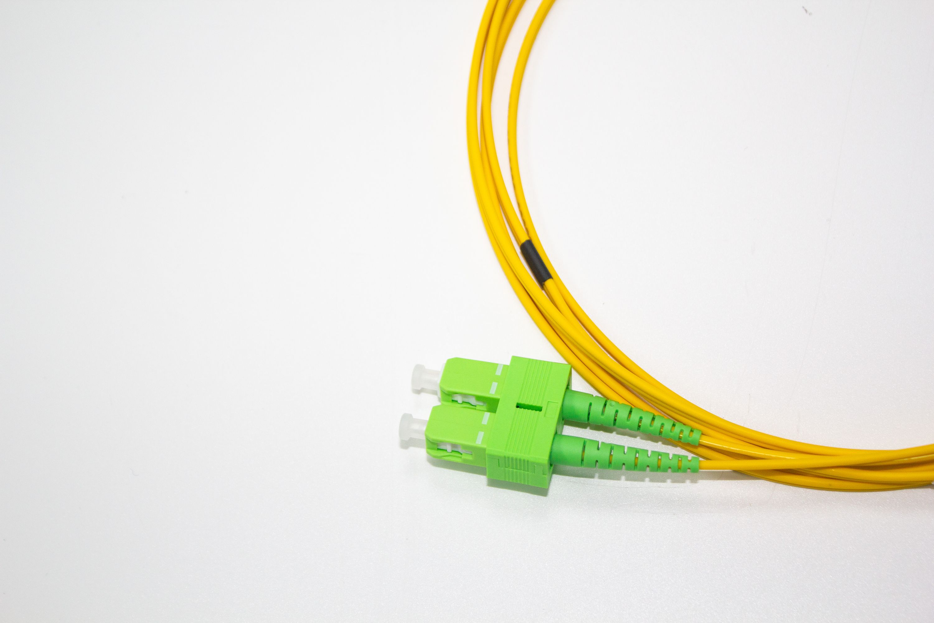 Duplex Single‑Mode Fiber Optic Patch Cable (DX, OS2, 9/125 μm